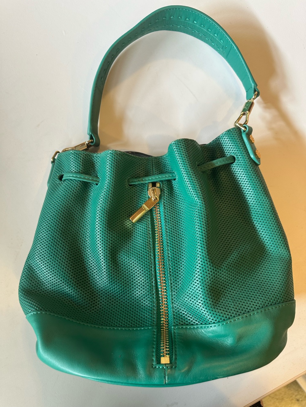 Cynnie Bucket Bag